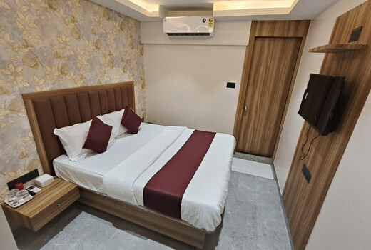 Hotel Golden Tree