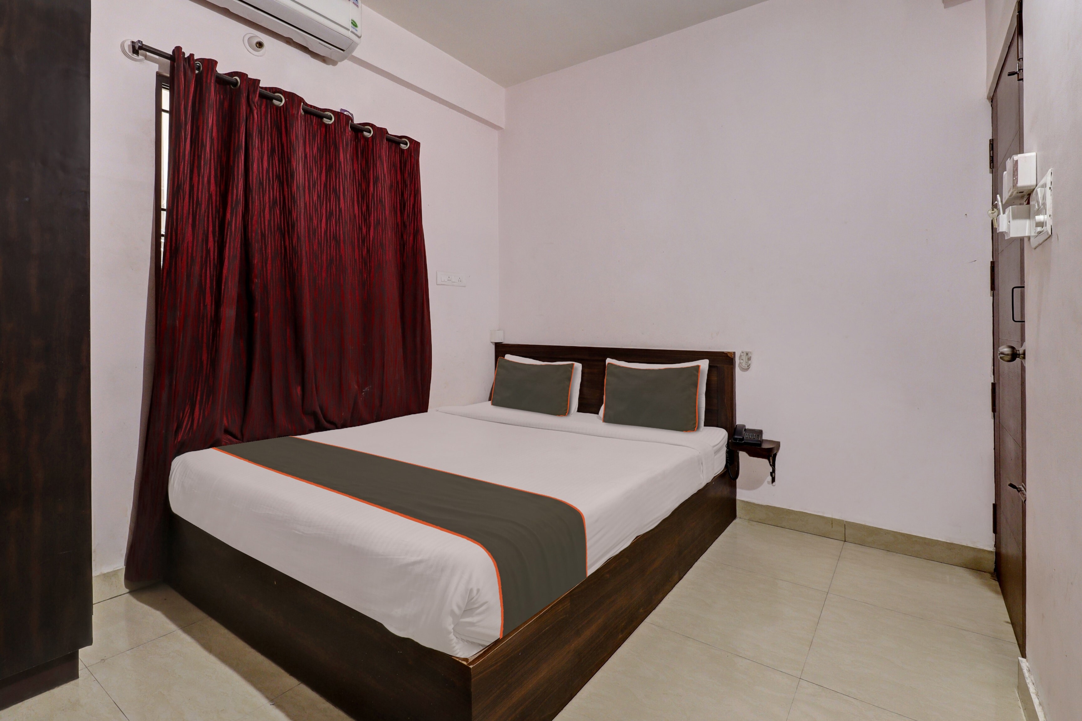 Super Hotel O Alfa Inn