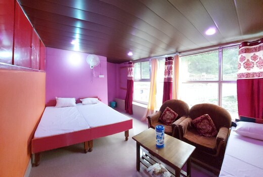 Homestay Near Kashi Vishwanath Temple