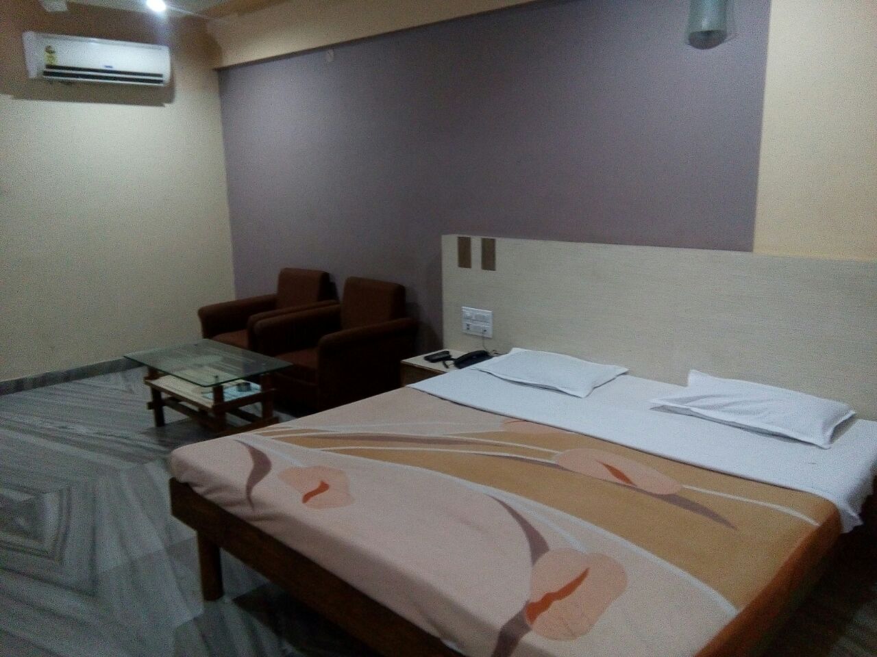 Main gallery
