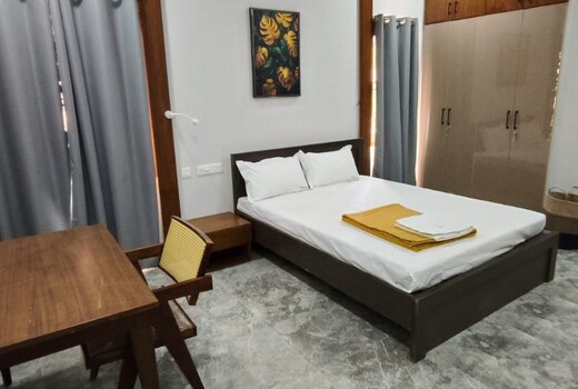 Hotel Royale Inn