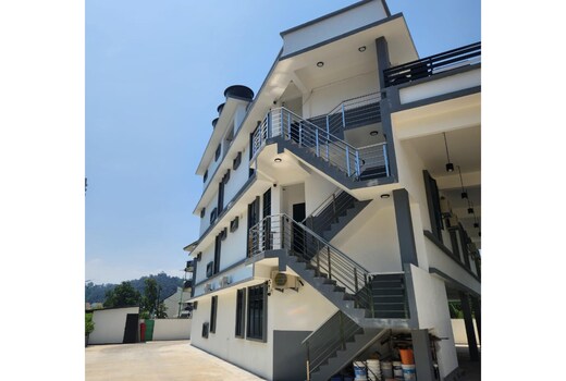Hotel O Rosegold Garden