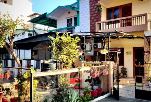 Luxurious AC 3BHK Villa in Jabalpur
