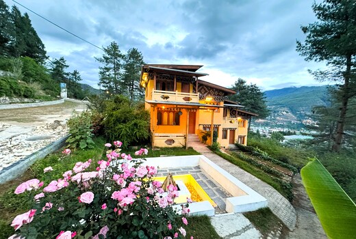 Hotel Dzi Pema