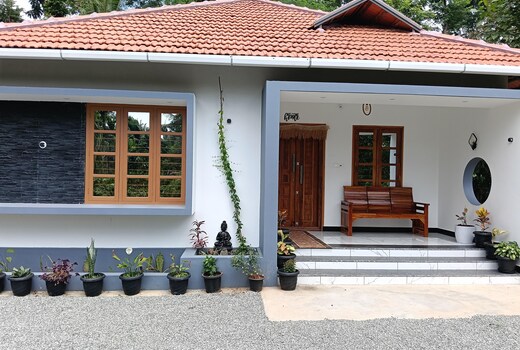 De coorg Coffee leaf stay
