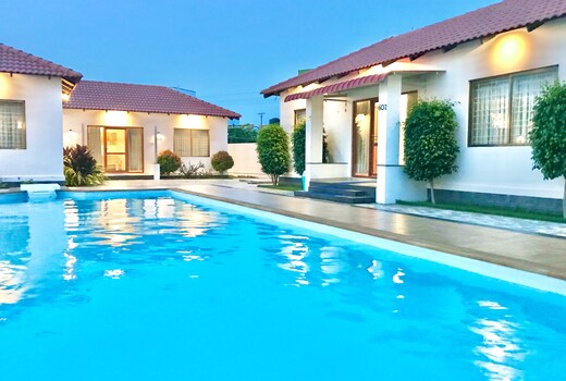 MALLI resort