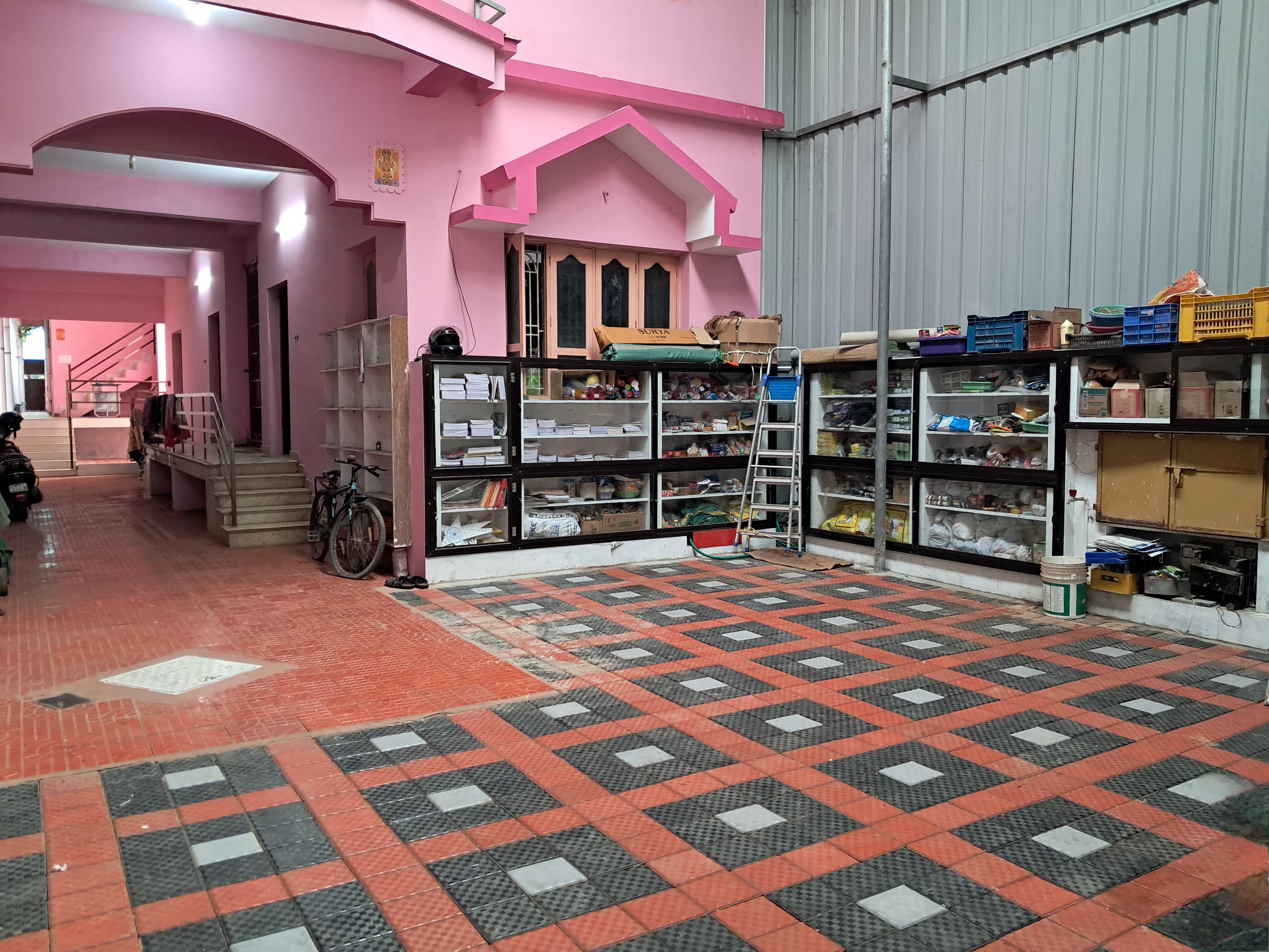 Main gallery