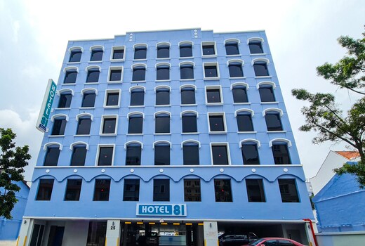 Hotel 81 Palace
