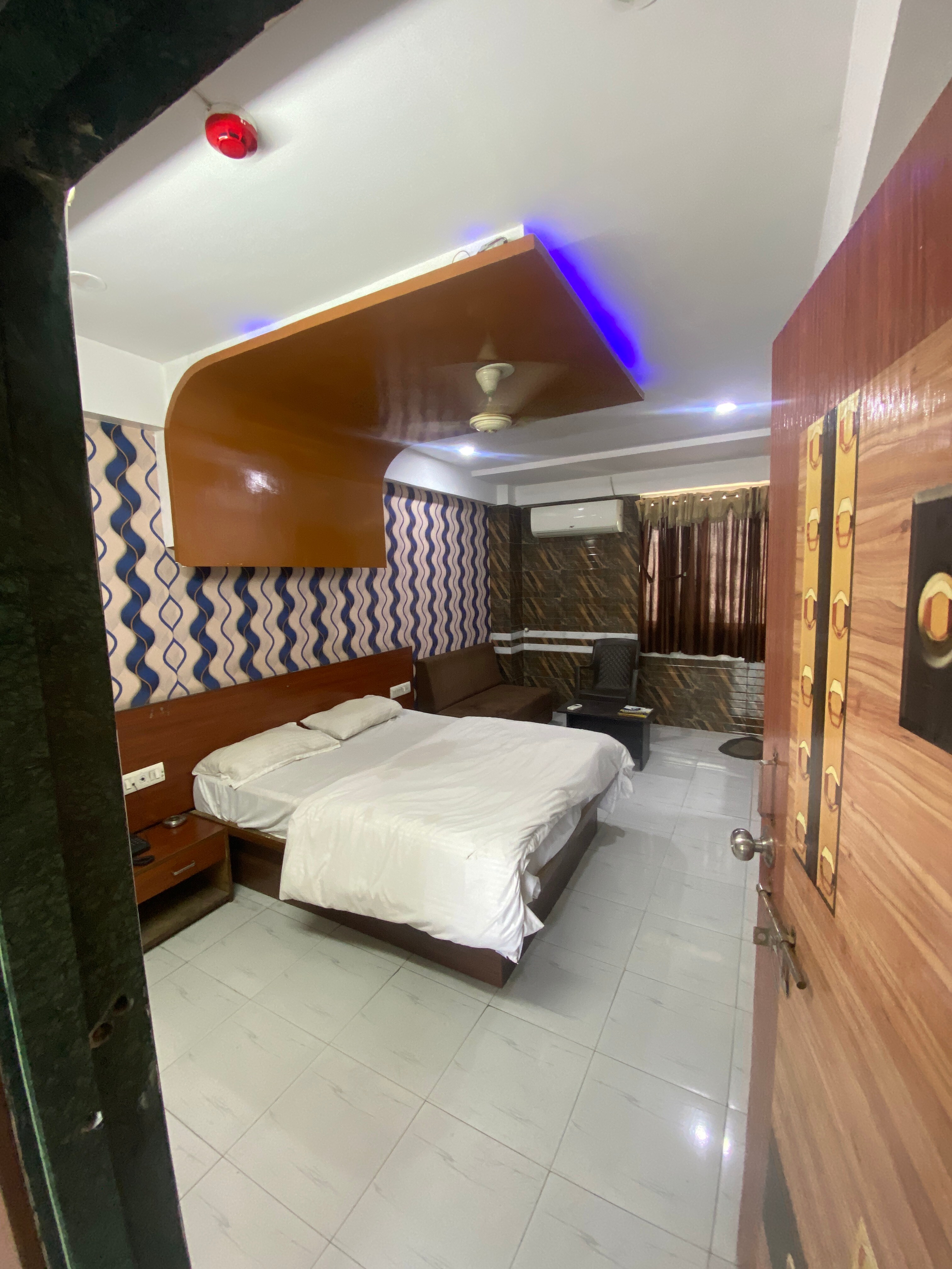 Hotel Anand Palace Inn