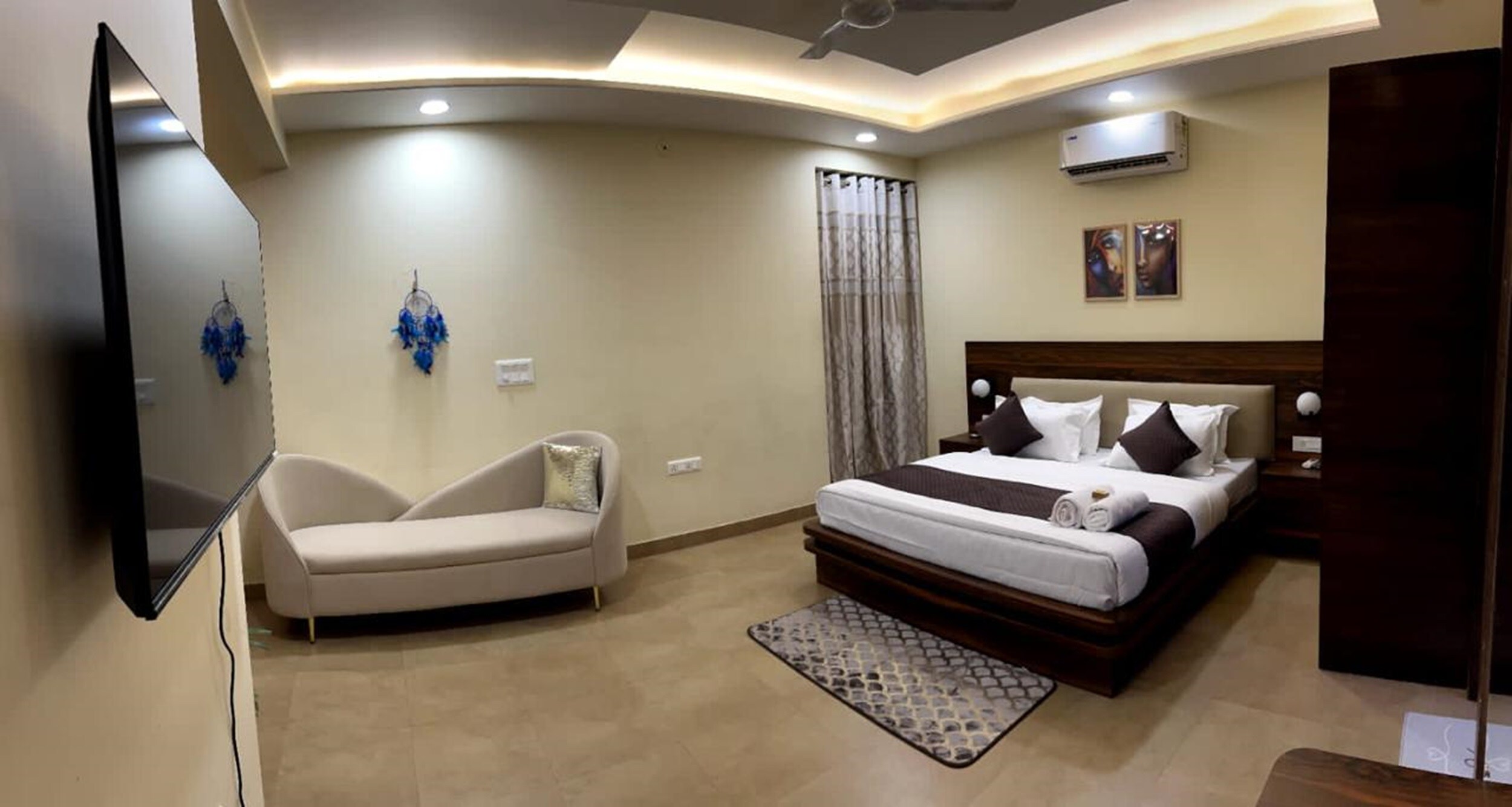 Central Apartment