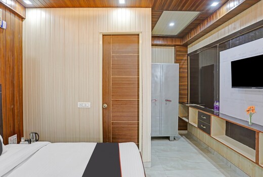 Hotel O by OYO JMS Residency
