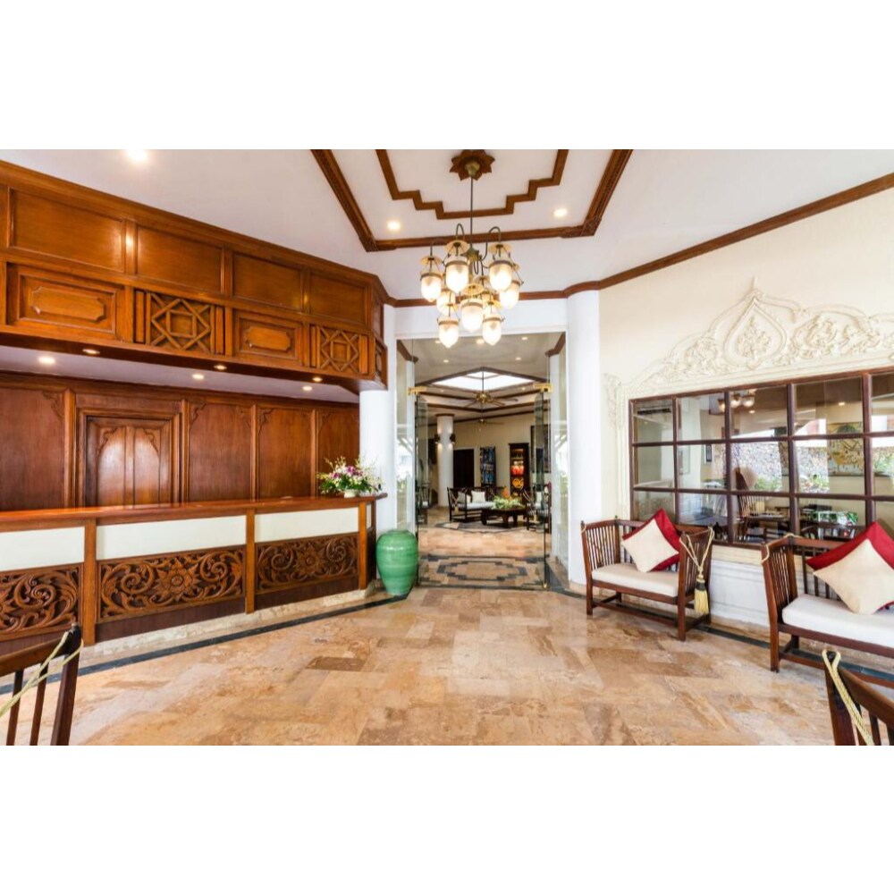Anavana Beach Resort