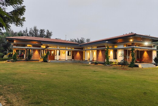 Hostie Arvana - 2 BHK Farm house at Sohna, Gurgaon