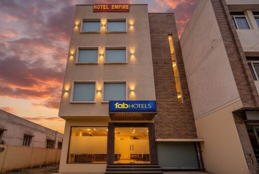 FabHotel Prime Empire