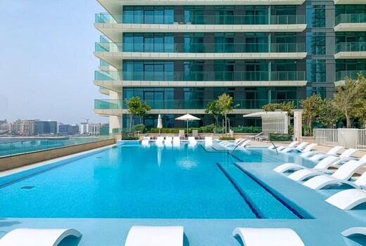 ELIVAAS Curated 2BR | Full Panoramic Sea View and Beach Access