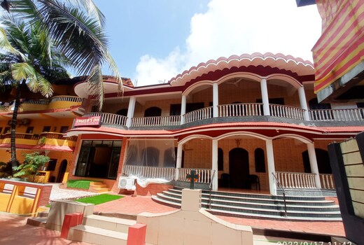 Angelo's Inn Beach Resort