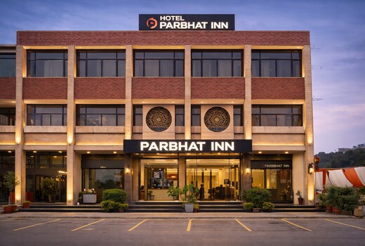 Hotel Parbhat Inn