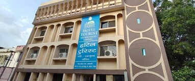 Hotel Tourist