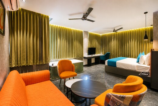 SKI Hotels & Resorts