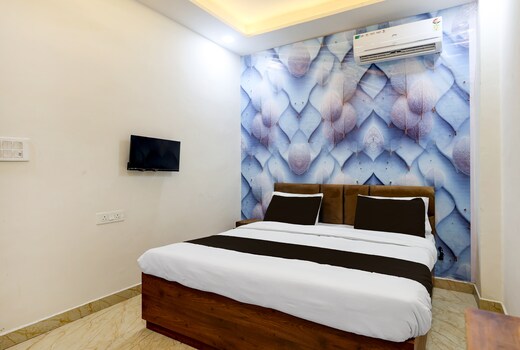 Hotel O Shiv Shankar