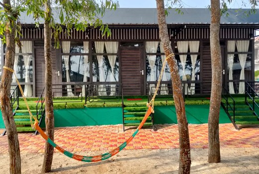 Kamala Homestay, Mondarmoni