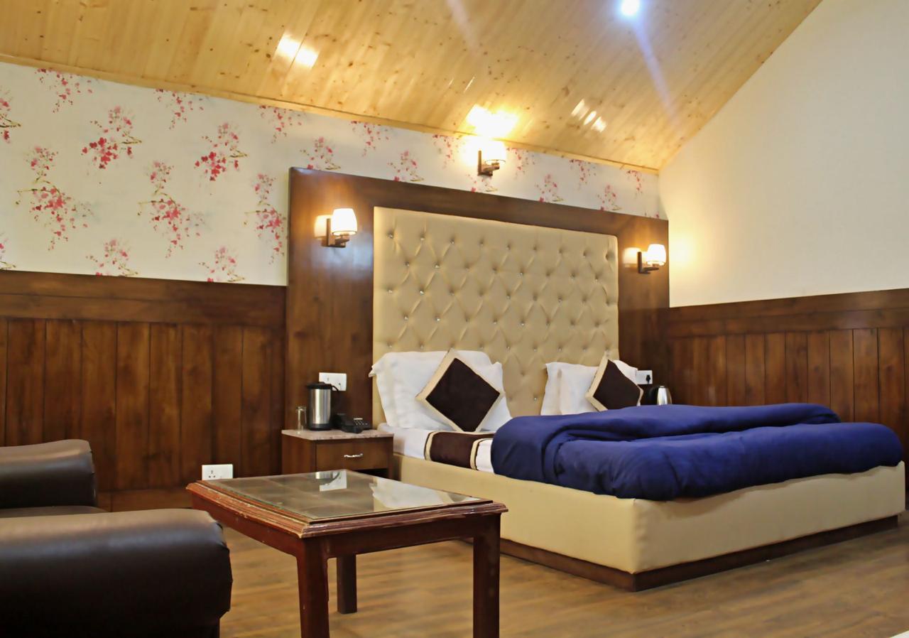 The Mahesh Retreat