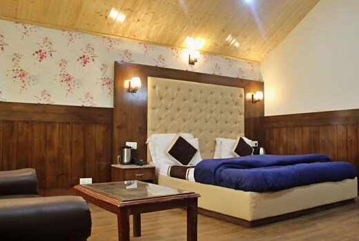 The Mahesh Retreat