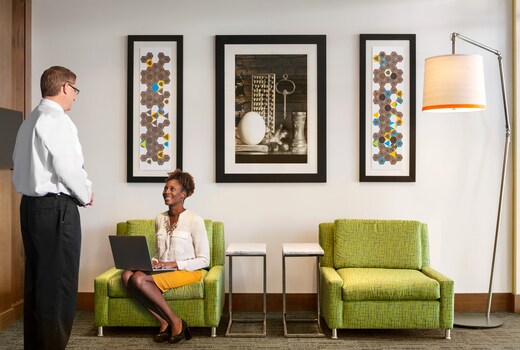 Holiday Inn Express & Suites SALISBURY