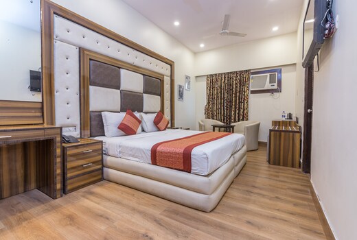 Rupam Hotel - Air Purified Comfort