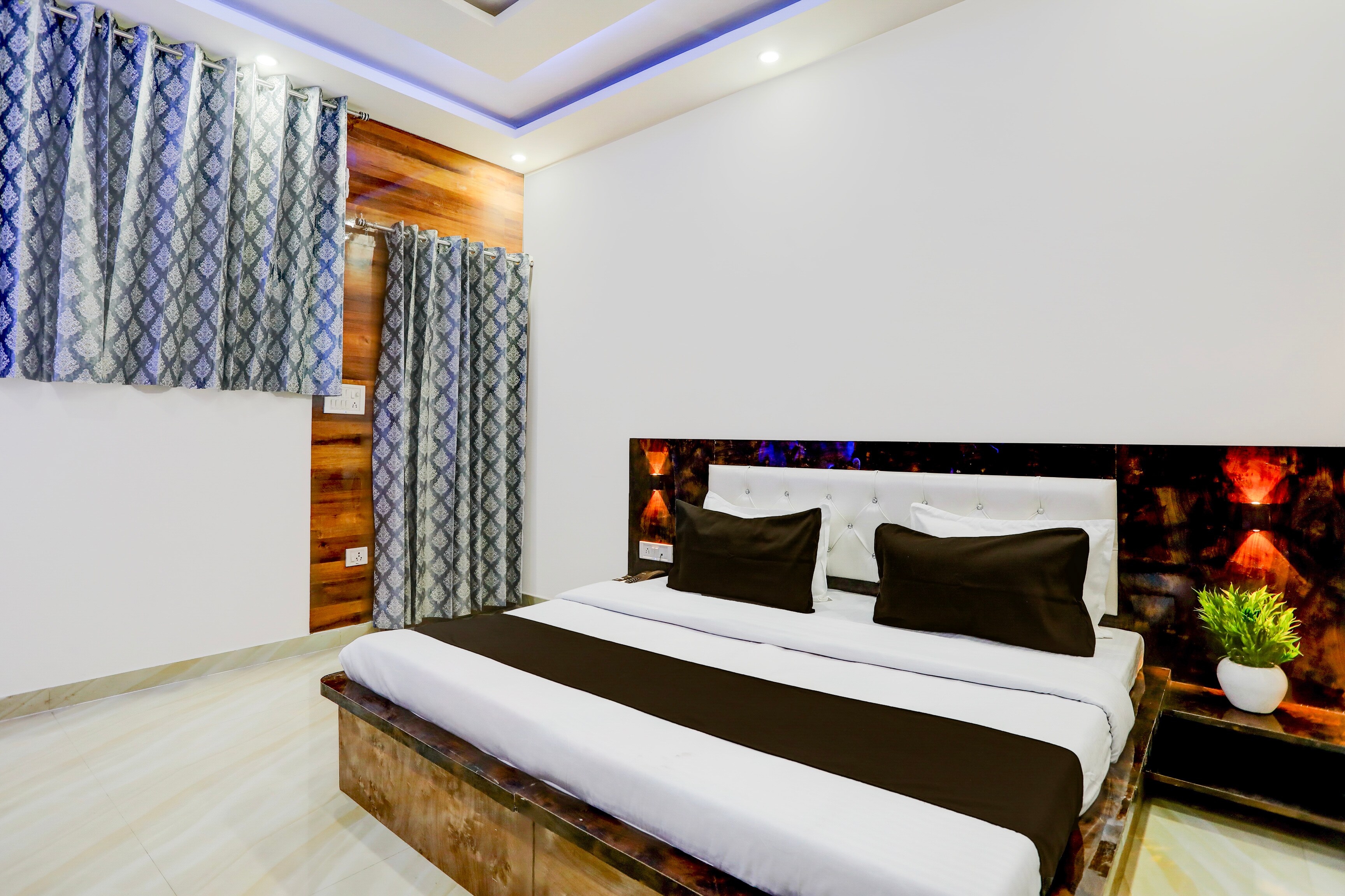 Hotel O VIHAAN REGENCY