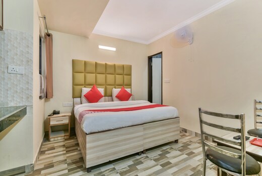 HOTEL O CLINK