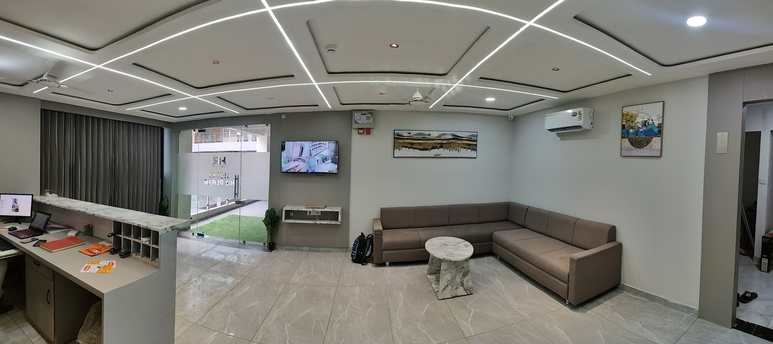 Main gallery