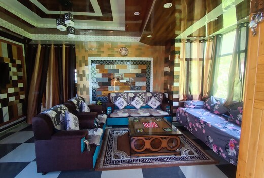 Parvati View guest house & restaurant