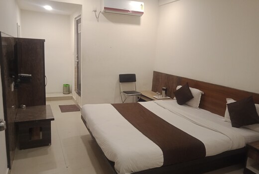 Hotel Neelkamal