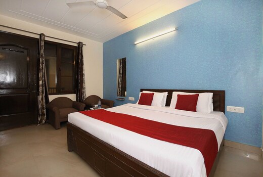 Flagship OYO Hotel Sangam