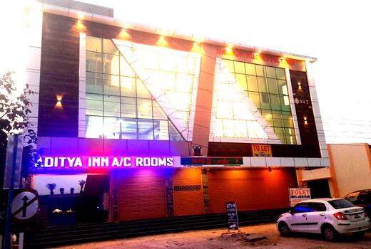 Aditya Inn by Unicorn