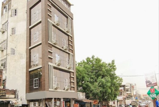 Hotel Khalsa Inn, Lucknow