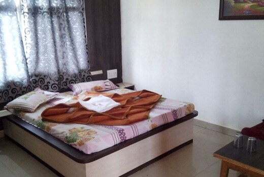 Hotel Abhimanyu