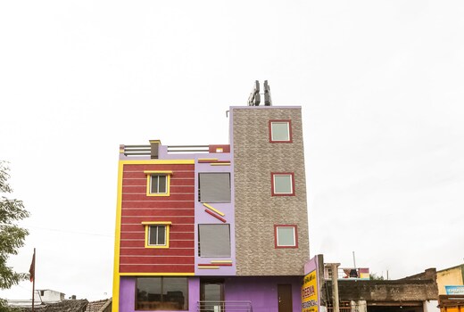 Hotel O Deena Residency