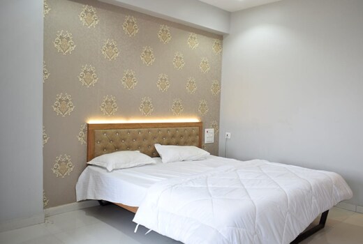 Hotel Ambassador