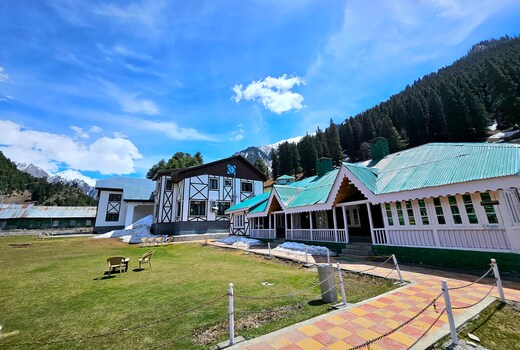 JKTDC Sonamarg Resort