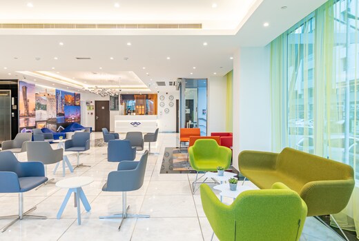 Gravity Hotel Abu Dhabi