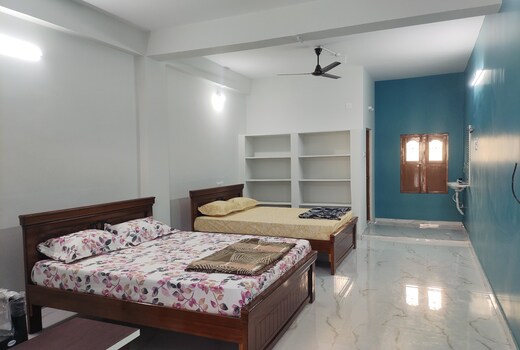 Trinetra Home Stay