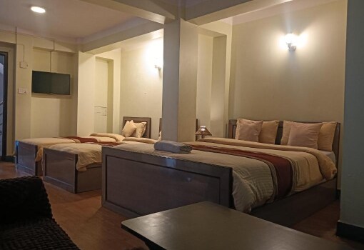 Hotel Pristine