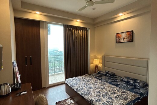 Cozy Stylish Studio Perfect Stay