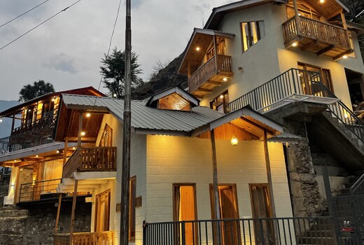 Tirthan Chalets