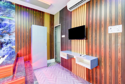 Hotel O Arya Pimple Nilakh
