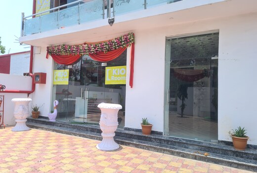Kio Rooms