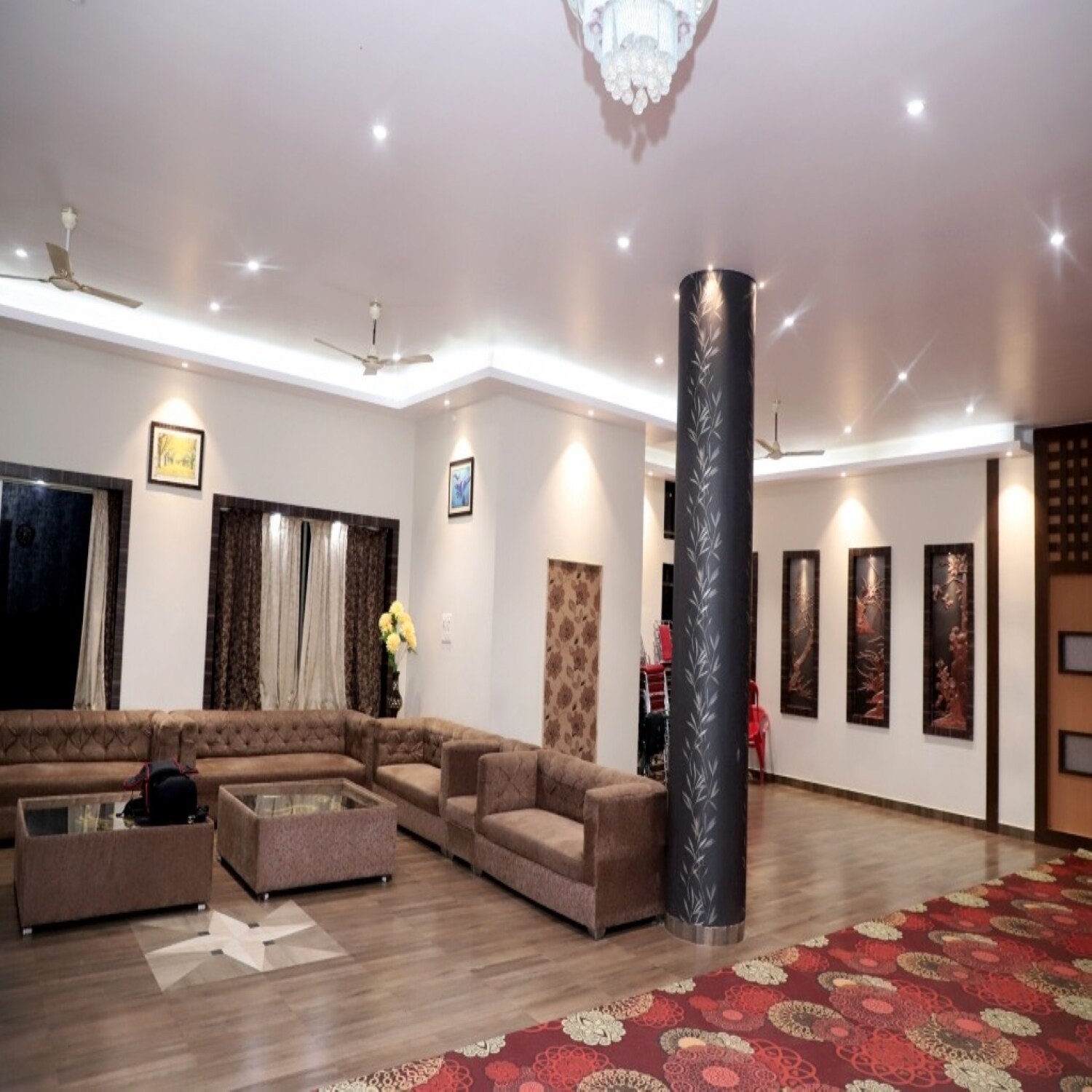 Main gallery