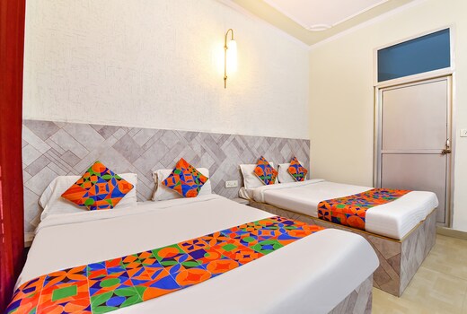FabHotel Hans